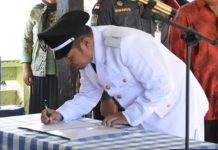 Muhlis Lantik Penjabat Kepala Desa Jamut, Ini Harapannya