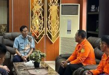 Pj Bupati Barito Utara Drs. Muhlis didampingi Kalak BPBD Barito Utara Beserta Jajaran Menerima Audiens Basarnas Palangka Raya