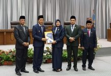 Pj Bupati Drs Muhlis Sampaikan LKPJ Tahun Anggaran 2023 di Gedung DPRD