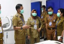 Pj Bupati Barito Utara Pantau Sekaligus Silaturahmi Ke Instansi Pelayanan Publik di Hari Pertama Masuk Kerja