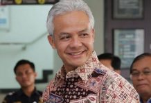 Guna Tegakkan Kebijakan Pemerintah, Ganjar Mendeklarasikan Masuk Oposisi Kabinet Prabowo-Gibran Ganjar Pranowo