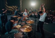 Ada Band dan Eclat Story Berkolaborasi, Berharap Lebih Dikenal Kalangan Anak Muda Ada Band manggung di Malang (sumber: instagram @ipesinaga)