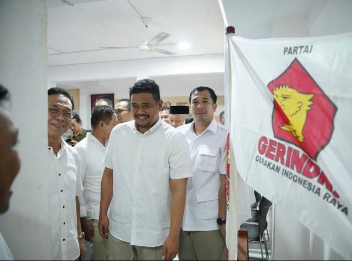 WhatsApp Image 2024-05-21 at 09.35.24 Bobby Nasution bersama kader-kader Gerindra (instagram @bobbynst)