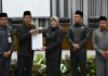 Rapat Paripurna II, Pj Bupati Barut Terima Dokumen Pemandangan Umum Fraksi-Fraksi Dewan Terhadap Raperda Pengelolaan Persampahan