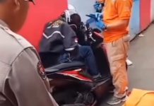 Geger! Driver Ojol Dikira Meninggal, Ternyata Cuma Tertidur Pulas Diduga Kelelahan Ojol