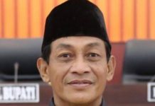 Semarak HUT Ke-79 Kemerdekaan RI, Waket I DPRD Mura Ingatkan Warga Pasang Bendera Depan Rumah