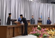 Fraksi Aspirasi Rakyat DPRD Barut Minta Penjelasan Pengeluaran Pembiayaan di APBD Perubahan 2024 Diuraikan Pemerintah