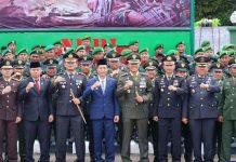 Pj Bupati Barut Hadiri Upacara HUT Ke-79 TNI di Kodim 1013/MTW