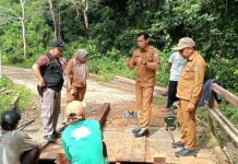 Inspektorat Mura Laksanakan Supervisi Pemdes Muara Sumpoi