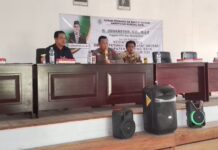 Johansyah Dengarkan Langsung Keluhan Warga Sungai Bakanon Saat Reses