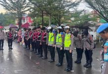 Polres Gowa Amankan Pemberangkatan 343 Jemaah Kloter 9 ke Asrama Haji Sudiang