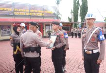 Kapolres Barito Utara Pimpin Upacara Pemberhentian Tidak Dengan Hormat