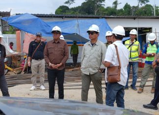 Pastikan Pembangunan Tepat Waktu, Bupati Barut Sidak Proyek Jembatan Lemo dan PDAM Jingah