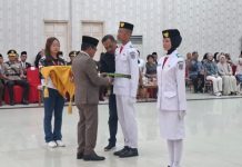 Kukuhkan Paskibra 2026, Heriyus Ajak Generasi Muda Kobarkan Semangat Kemerdekaan