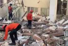 Gempa M7,7 Guncang Flores, Warga Berhamburan dan Mengungsi