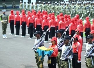 Persiapan HUT ke-81 Kemerdekaan RI, Tim Upacara dan Paskibraka Matangkan Gladi di Istana Merdeka