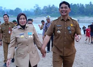 Bupati Shalahuddin Tinjau Gosong Destinasi Unik di Sungai Bengaris