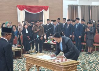 Heriyus Lantik Lynda Kristiane sebagai Sekda Definitif Murung Raya